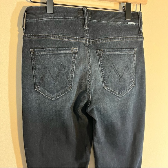 Mother High Waisted Looker Ankle Fray Jeans in Last Call Dark Blue Wash Size 25 - Picture 5 of 9